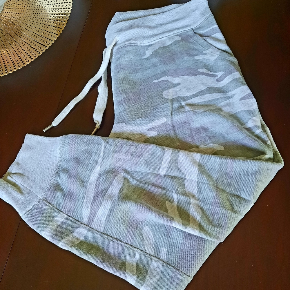 Aerie Camo Sweats